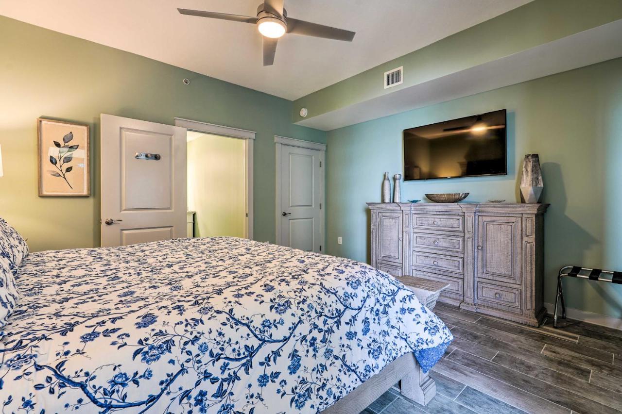 Chic Panama City Beach Condo With Pool And Gulf Views Exterior photo