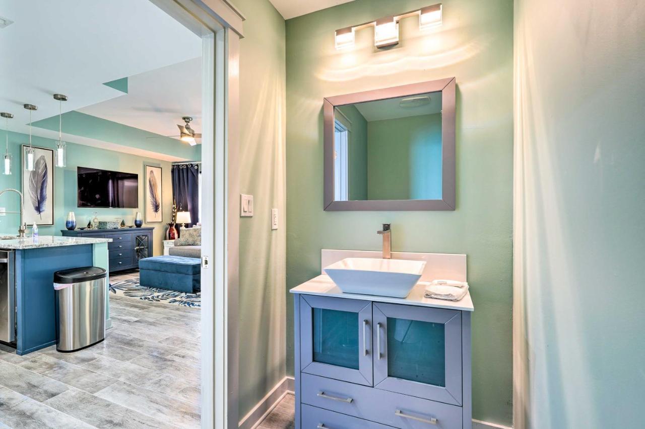 Chic Panama City Beach Condo With Pool And Gulf Views Exterior photo