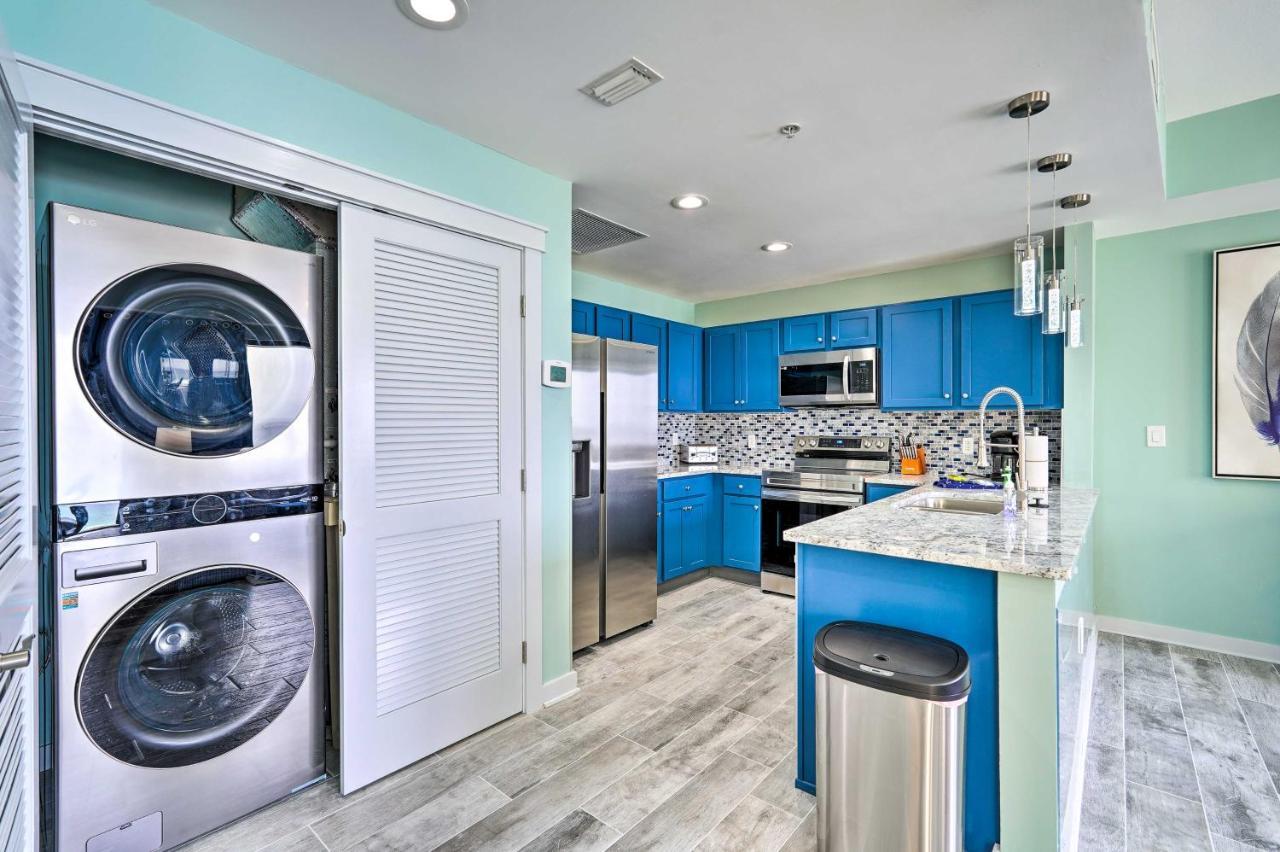 Chic Panama City Beach Condo With Pool And Gulf Views Exterior photo